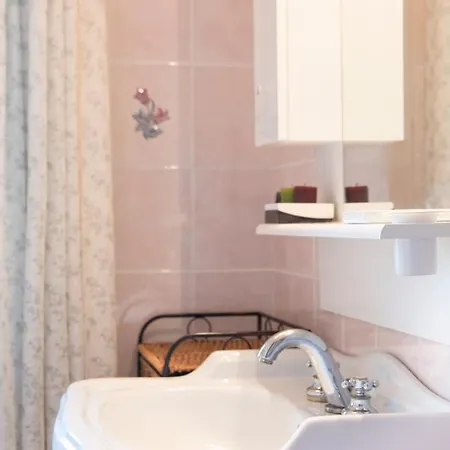 Le Calle 4* איגלסיאס