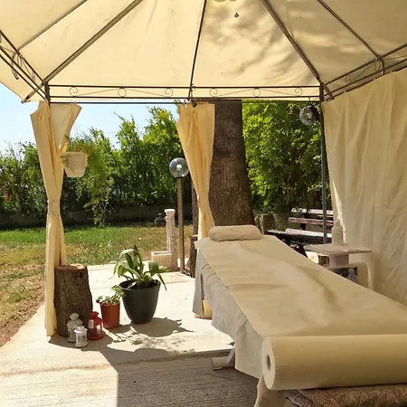 Le Calle בית הארחה