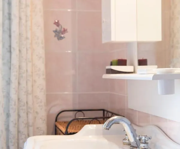 Le Calle 4* Iglesias